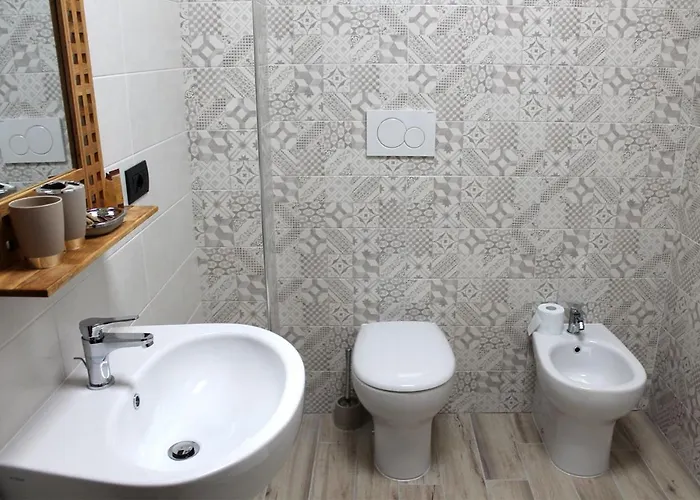 Oda ve Kahvaltı Dely 4*