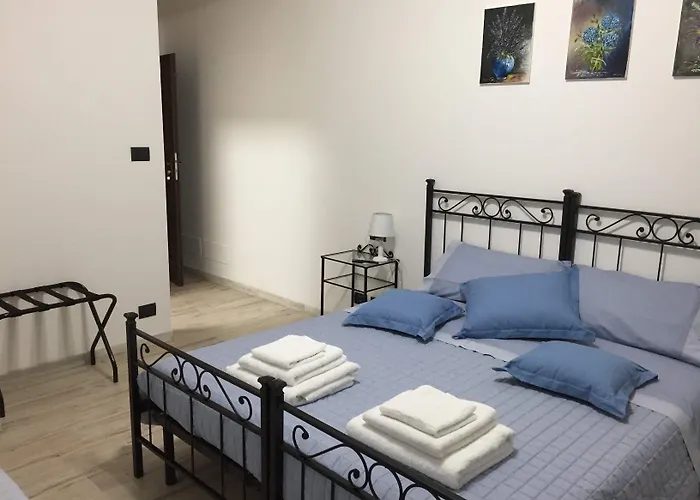 Oda ve Kahvaltı Dely 4*