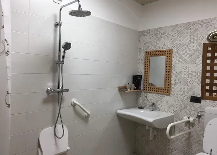 Oda ve Kahvaltı Dely